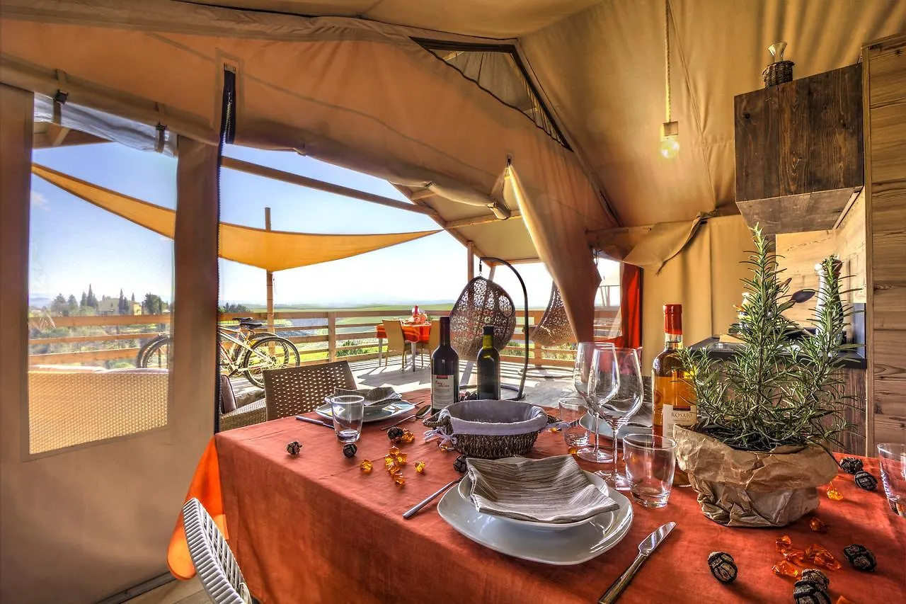 Glamping Diacceroni Hotel Villamagna  Luxe tent Villamagna (Pisa)